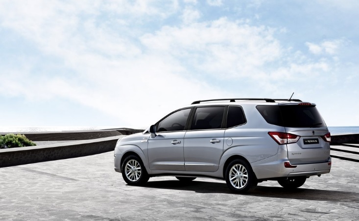 2015 Ssangyong Rodius 2.0 4x2 Platinum 2015 Ssangyong Rodius 2.0 4x2 155 Beygir Platinum AT Teknik Verileri