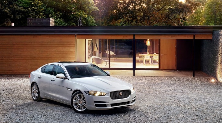 2019 Jaguar XE 2.0 180 HP D Manuel