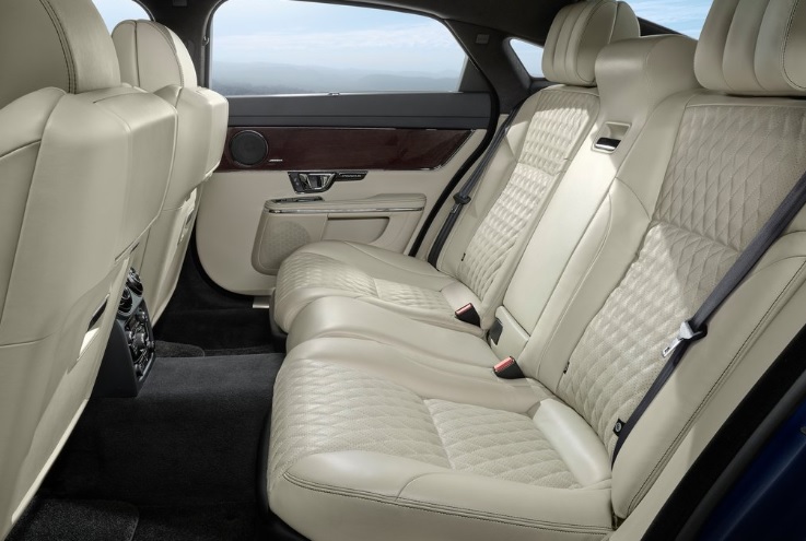 2017 Jaguar XJ 3.0 D 300 HP XJ AT