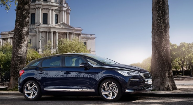 2016 DS DS 5 1.6 BlueHDi 120 HP So Chic EAT