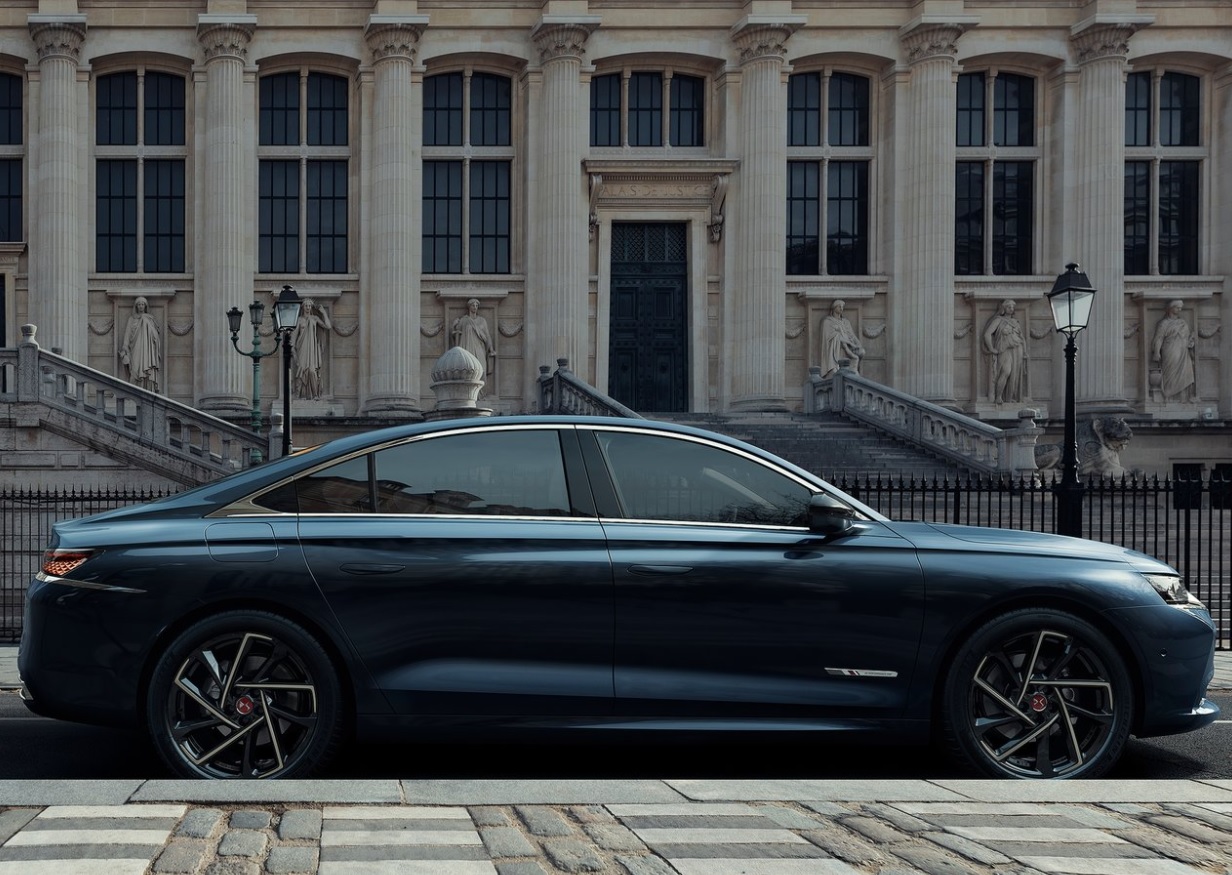 2022 DS DS 9 1.6 PureTech 225 HP Opera Otomatik