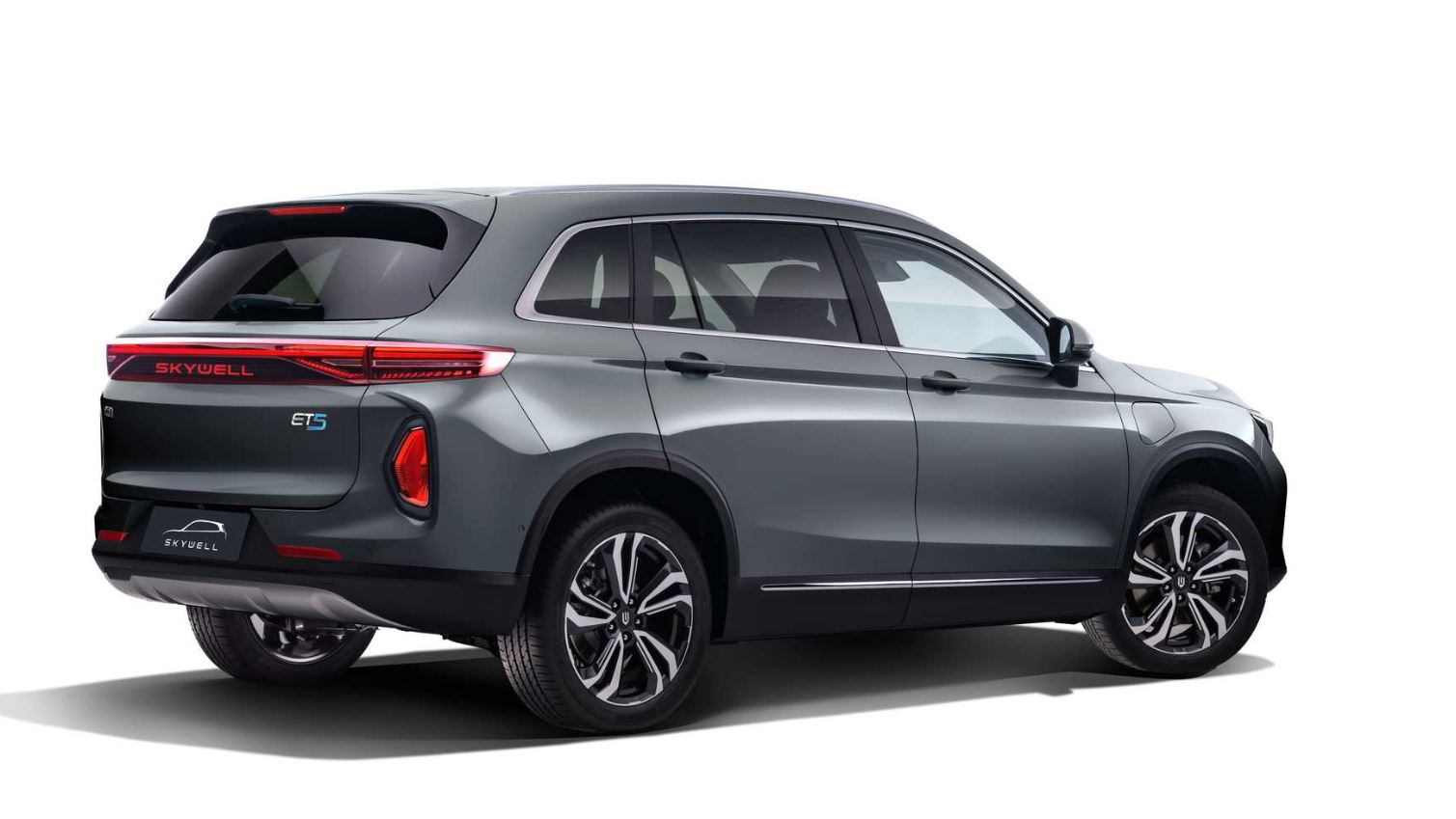 2024 Skywell ET5 85 kWh 204 HP LR Exclusive AT Özellikleri - arabayakit.com