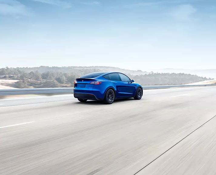 2023 Tesla Model Y 50 kWh 204 HP Standart AT