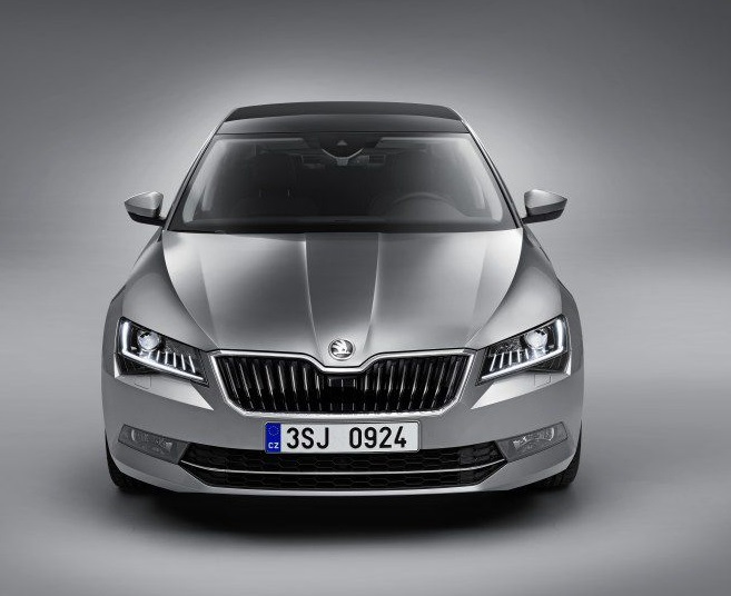 2018 Skoda Superb 1.6 TDI 120 HP Active Manuel Özellikleri - arabayakit.com