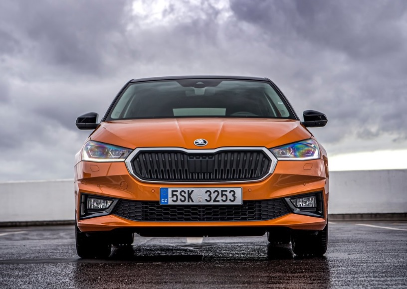 2023 Skoda Fabia 1.0 TSI 110 HP Elite DSG Özellikleri - arabayakit.com