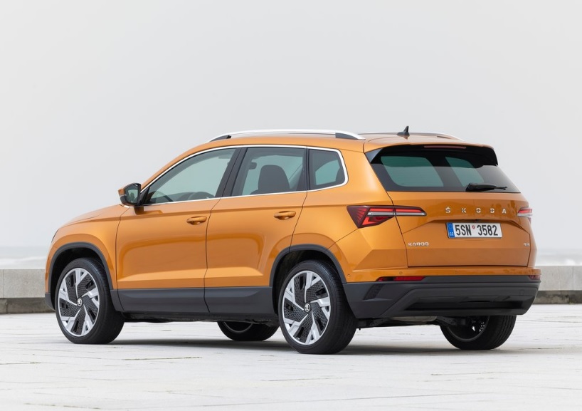 2023 Skoda Karoq 1.5 TSI 150 HP Prestige DSG Özellikleri - arabayakit.com