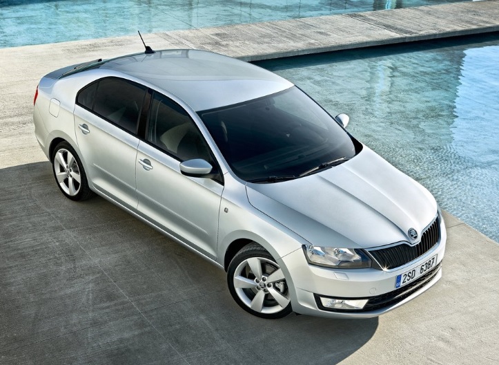 2017 Skoda Rapid 1.6 TDI 115 HP Style Manuel Özellikleri - arabayakit.com