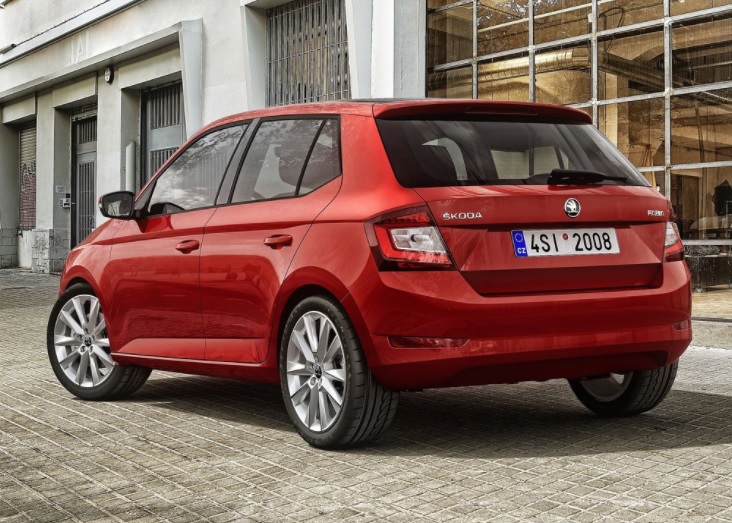 2021 Skoda Fabia 1.0 TSI 95 HP Premium DSG Özellikleri - arabayakit.com