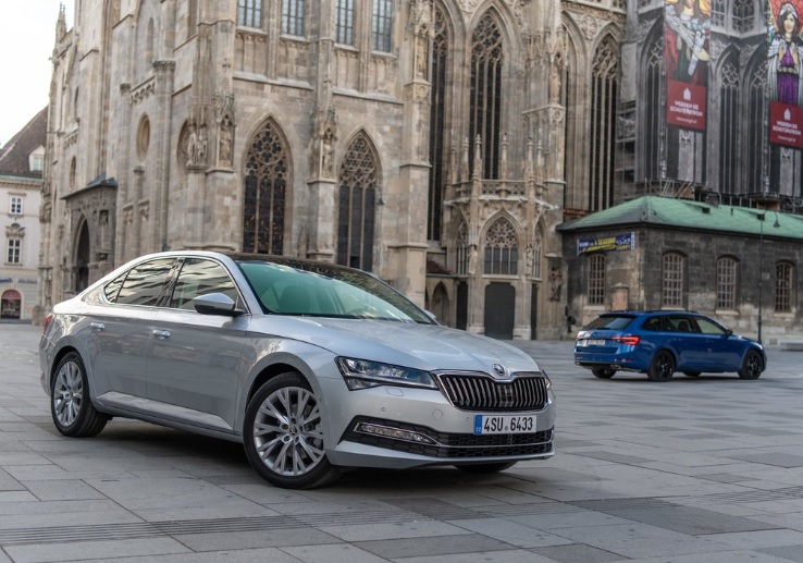 2021 Skoda Superb 1.5 TSI 150 Beygir Elite DSG Teknik Verileri
