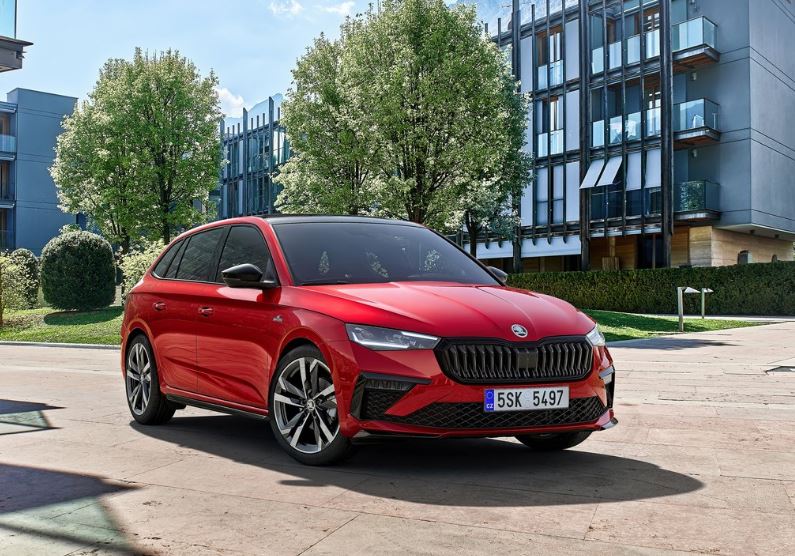 2024 Skoda Scala 1.5 TSI 150 HP Premium DSG Özellikleri - arabayakit.com