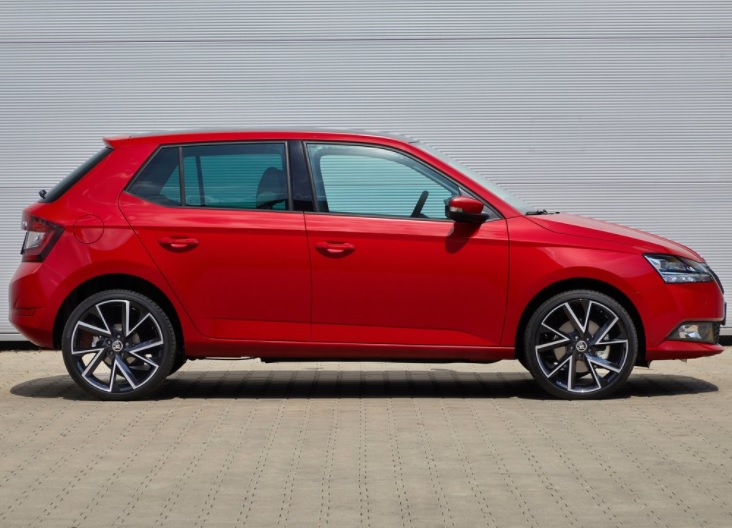 2020 Skoda Fabia 1.0 TSI 95 HP Premium Colour Concept DSG