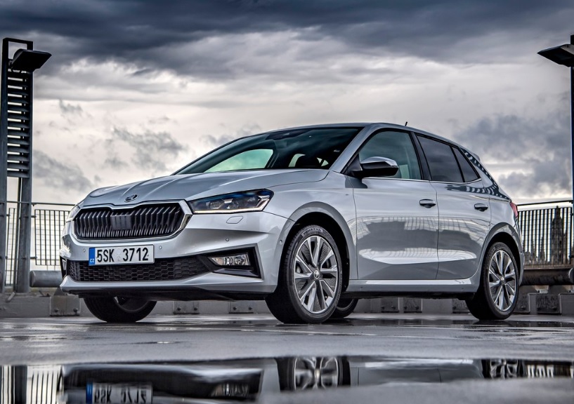 2022 Skoda Fabia 1.0 TSI 95 HP Elite Manuel Özellikleri - arabayakit.com
