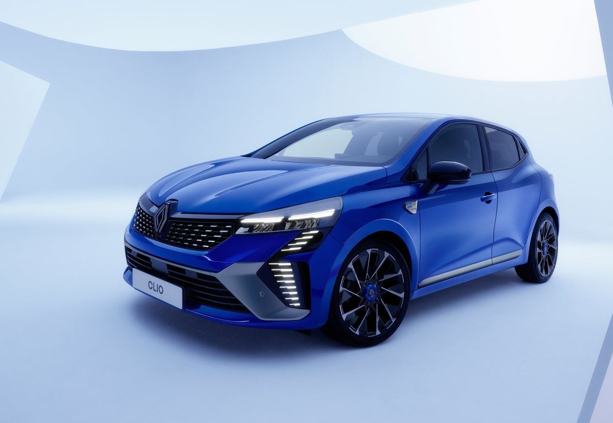 2025 Renault Clio 1.0 TCe 90 HP techno esprit alpine X-Tronic Özellikleri - arabayakit.com