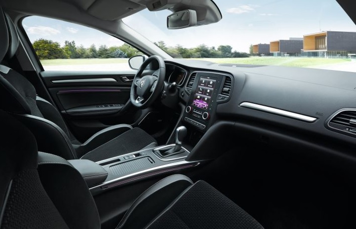 2018 Renault Megane HB 1.5 DCi 110 HP Touch Manuel Özellikleri - arabayakit.com
