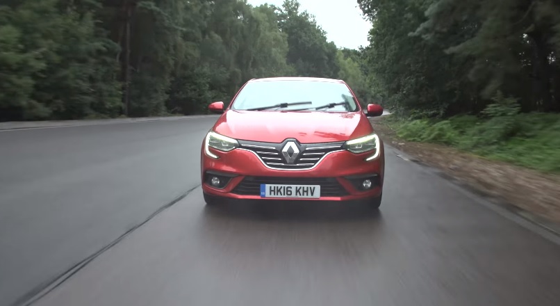 2020 Renault Megane HB 1.3 TCe 140 HP Touch EDC Özellikleri - arabayakit.com