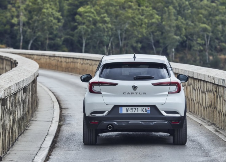2022 Renault Captur 1.3 TCe 155 HP RS Line EDC