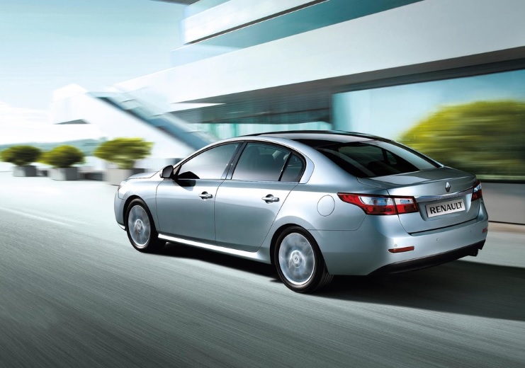 2015 Renault Latitude 1.5 dCi 110 HP Expression EDC