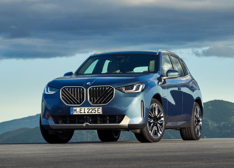 2025 BMW X3 2.0 20d xDrive 197 HP M Sport Steptronic Özellikleri - arabayakit.com