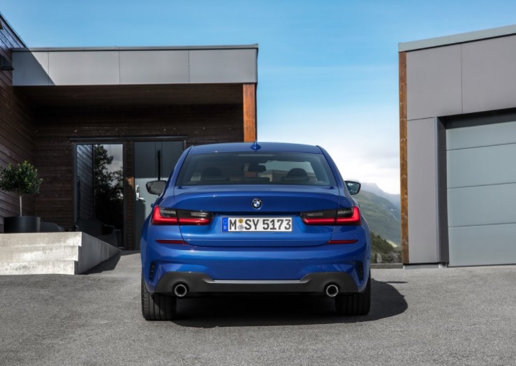 2022 BMW 3 Serisi 320i 1.6 170 HP Luxury Line Steptronic