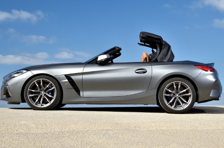 2025 BMW Z Serisi Z4 2.0 sDrive30i M Sport Özellikleri