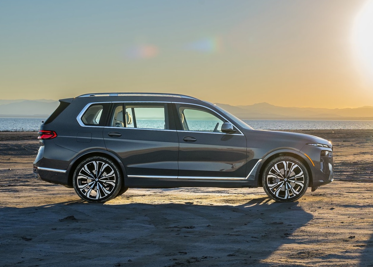 2023 BMW X7 3.0 xDrive40d 340 HP M Excellence Steptronic