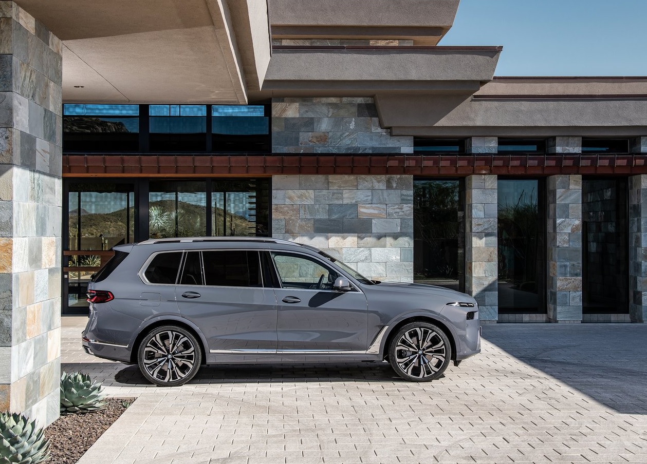 2023 BMW X7 3.0 xDrive40d 340 HP M Excellence Steptronic