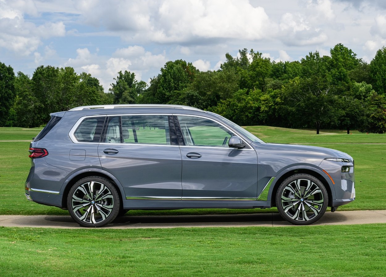 2023 BMW X7 3.0 xDrive40d 340 HP M Excellence Steptronic