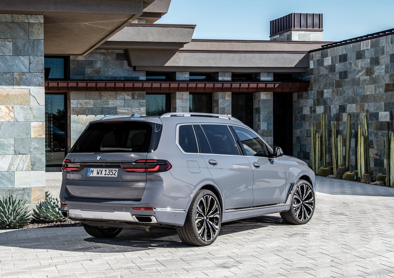 2023 BMW X7 3.0 xDrive40d 340 HP M Excellence Steptronic