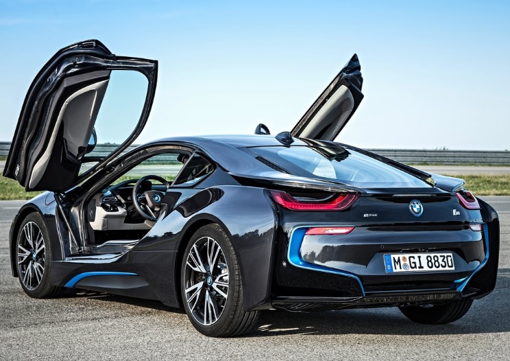 2016 BMW i8 1.5 362 HP Accaro Steptronic