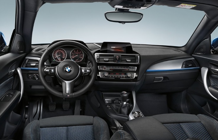 2017 BMW 1 Serisi 118i 1.5 136 HP Pure AT Özellikleri - arabayakit.com