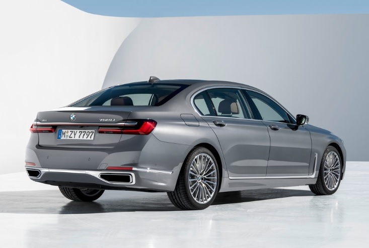 2021 BMW 7 Serisi 740Ld xDrive 3.0 340 HP Pure Excellence Steptronic