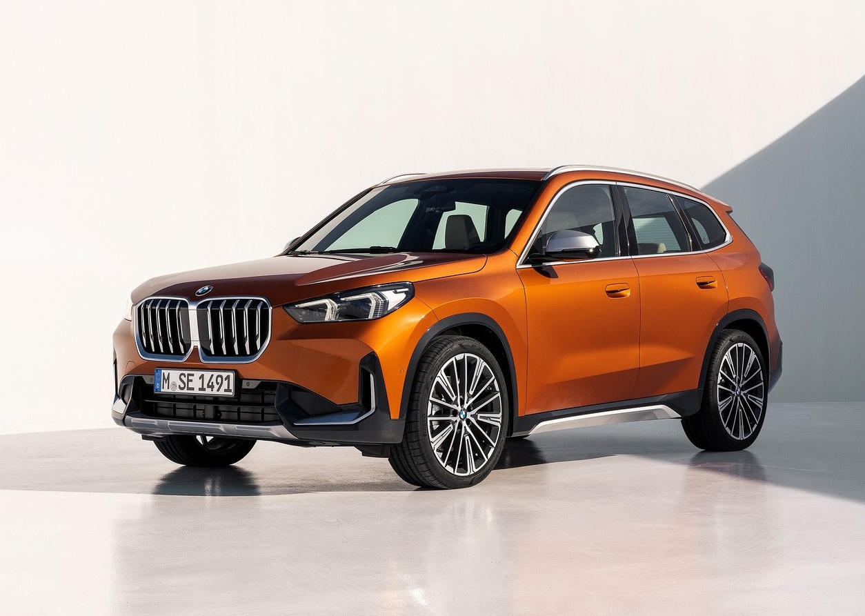 2023 BMW X1 1.5 sDrive18i 136 HP X-Line Steptronic Özellikleri - arabayakit.com