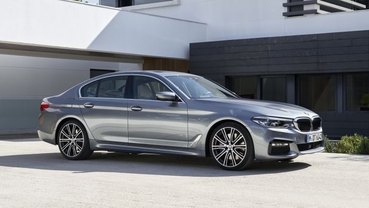 2017 BMW 5 Serisi 520i 1.6 170 HP M Sport Otomatik Özellikleri - arabayakit.com