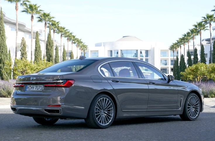 2020 BMW 7 Serisi 730Li 2.0 265 HP Pure Excellence Steptronic