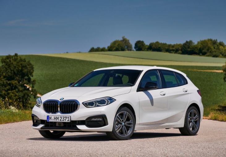 2021 BMW 1 Serisi 116d 1.5 116 HP Sport Line Steptronic Özellikleri - arabayakit.com