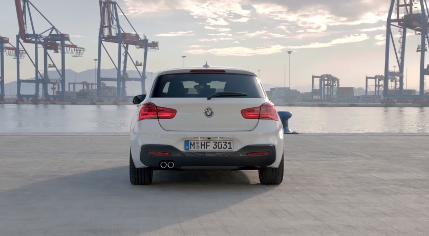 2018 BMW 1 Serisi 118i 1.5 136 HP Premium Line Otomatik Özellikleri - arabayakit.com