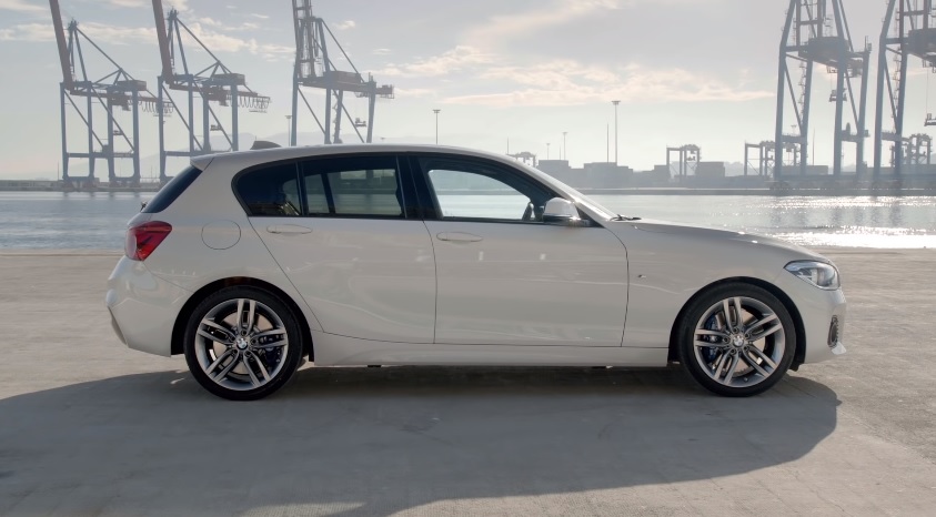 2018 BMW 1 Serisi 118i 1.5 136 HP Premium Line Otomatik Özellikleri - arabayakit.com