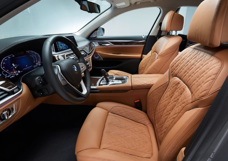 2022 BMW 7 Serisi 740Ld xDrive 3.0 340 HP Pure Excellence Steptronic