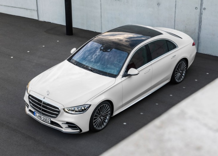 2025 Mercedes S Serisi S450d 4MATIC 3.0 367 HP Inspiration 9G-Tronic Özellikleri - arabayakit.com