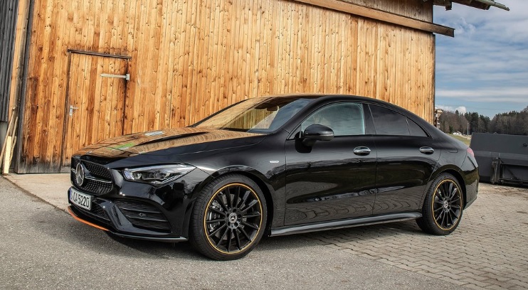 2021 Mercedes CLA Serisi CLA45 S 4MATIC 421 HP Performance SpeedShift DCT Özellikleri - arabayakit.com