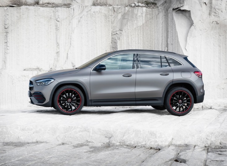 2022 Mercedes GLA Serisi GLA200 1.3 163 HP Progressive Plus 7G-DCT Özellikleri - arabayakit.com