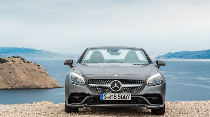 2017 Mercedes SLC 300 2.0 245 HP AMG G TRONIC