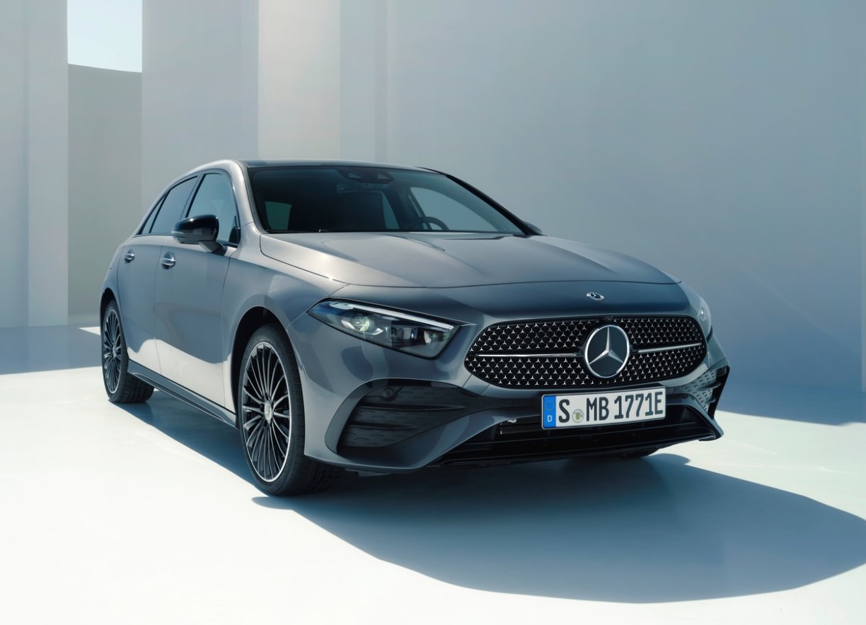 2023 Mercedes A Serisi A200 1.3 163 HP AMG 7G-DCT Özellikleri - arabayakit.com