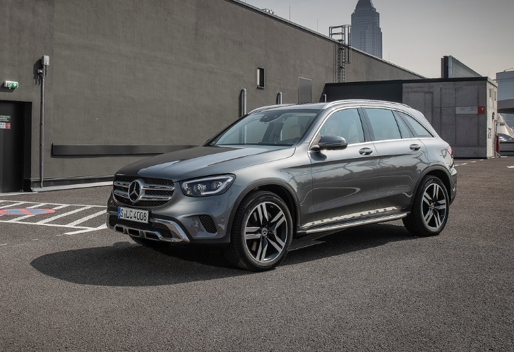 2022 Mercedes GLC 200 2.0 197 HP Exclusive 9G-Tronic Özellikleri - arabayakit.com