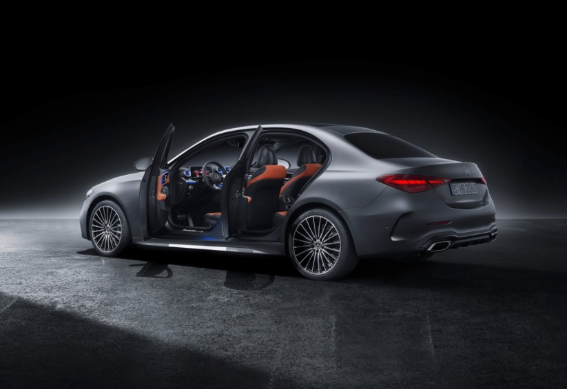 2023 Mercedes C Serisi C200 1.5 4MATIC 204 HP AMG 9G-Tronic Özellikleri - arabayakit.com