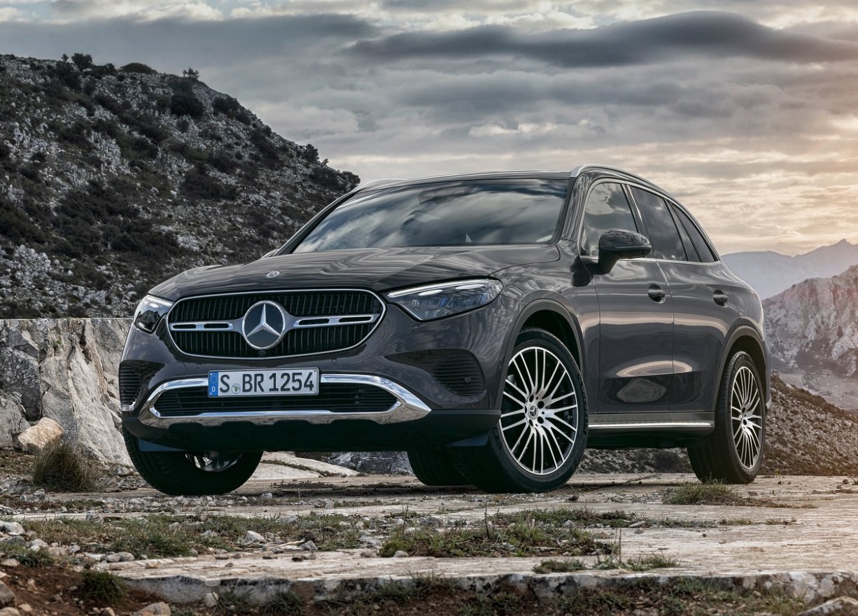 2023 Mercedes GLC 220d 2.0 197 HP Edition AMG 9G-Tronic Özellikleri - arabayakit.com
