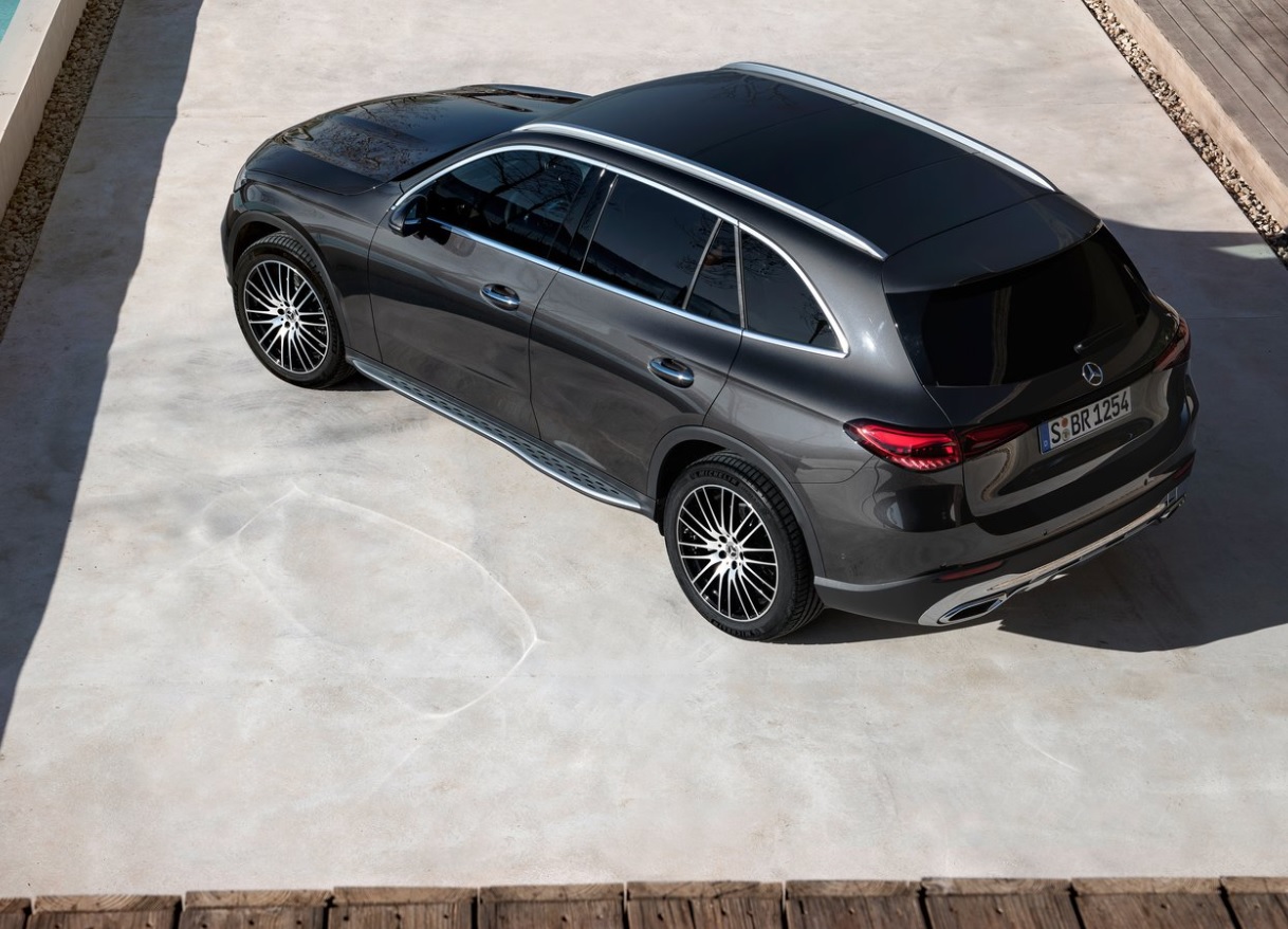 2023 Mercedes GLC 220d 2.0 197 HP Edition AMG 9G-Tronic Özellikleri - arabayakit.com