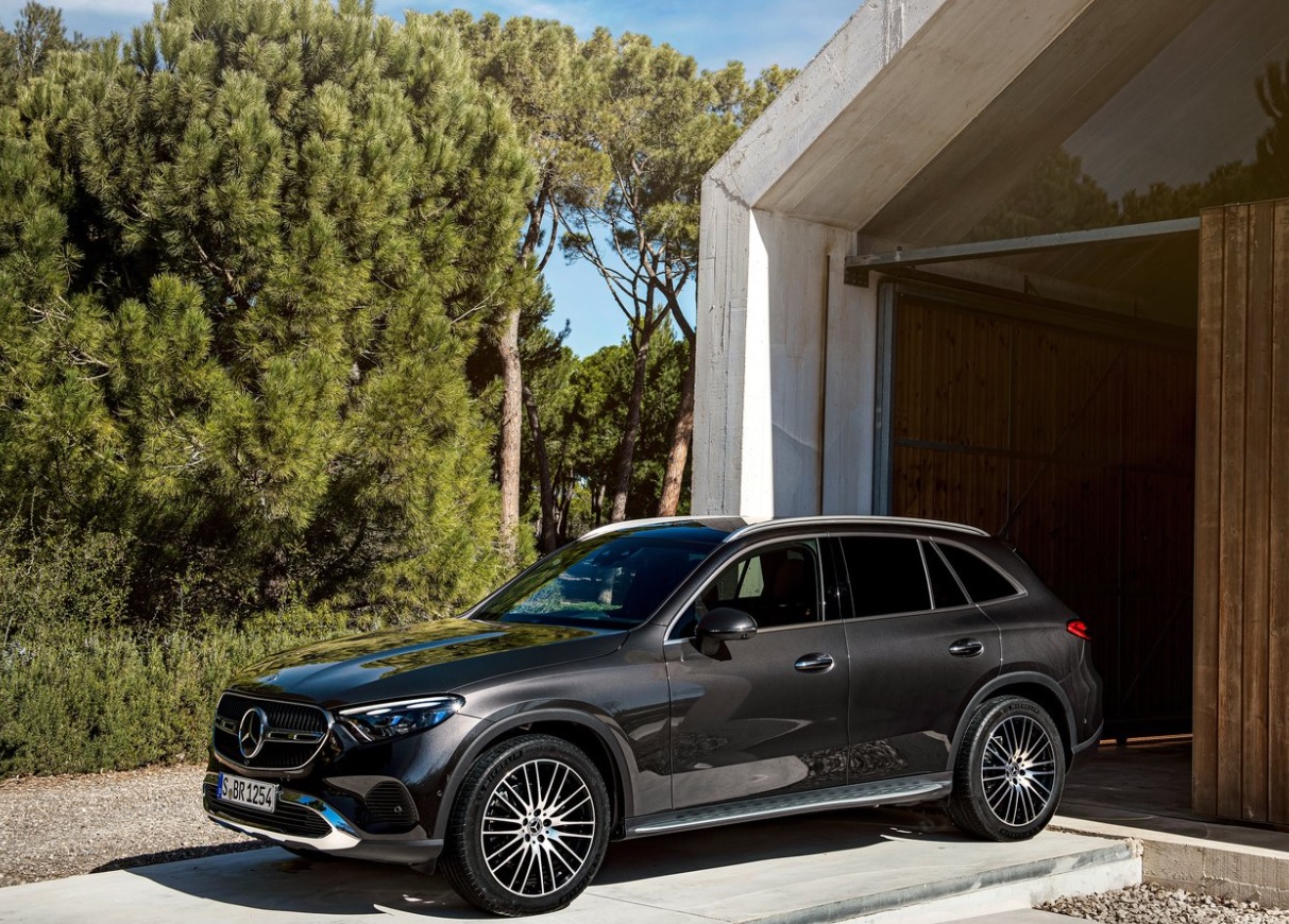 2023 Mercedes GLC 220d 2.0 197 HP Edition AMG 9G-Tronic