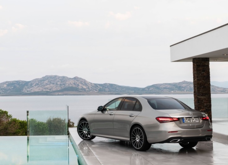 2022 Mercedes E Serisi E300d 2.0 4MATIC 265 HP AMG 9G-TRONIC