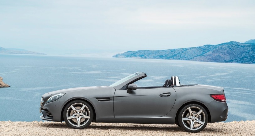 2018 Mercedes SLC 300 2.0 245 HP AMG G TRONIC